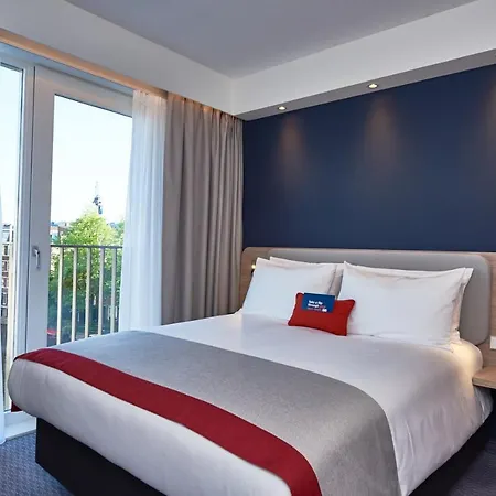 Express - Hall By Ihg 3*