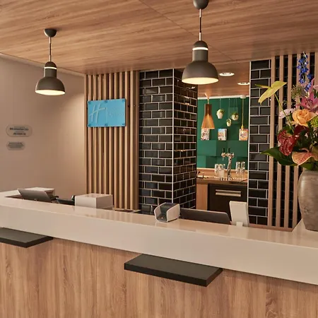 阿姆斯特丹快捷智选假日酒店 3* 阿姆斯特丹