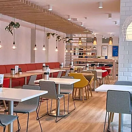 Hotel Express - Hall By Ihg