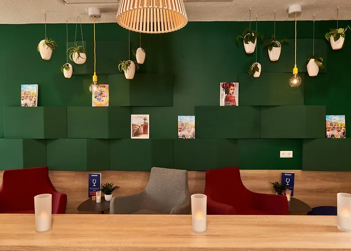 Express - Hall By Ihg Hotel